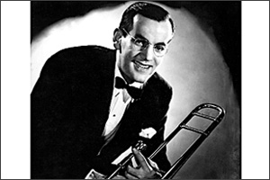 In the Mood (Easy Level, Alto Sax) by Glenn Miller